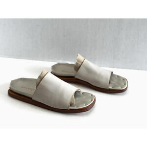 Naked Feet Brazil Womens Sandals White Leather Open Toe Flat Wood Sole Size 8 M